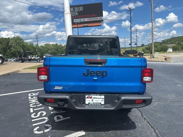 new 2025 Jeep Gladiator car, priced at $41,522