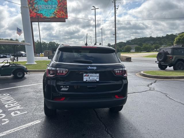 new 2025 Jeep Compass car, priced at $28,001