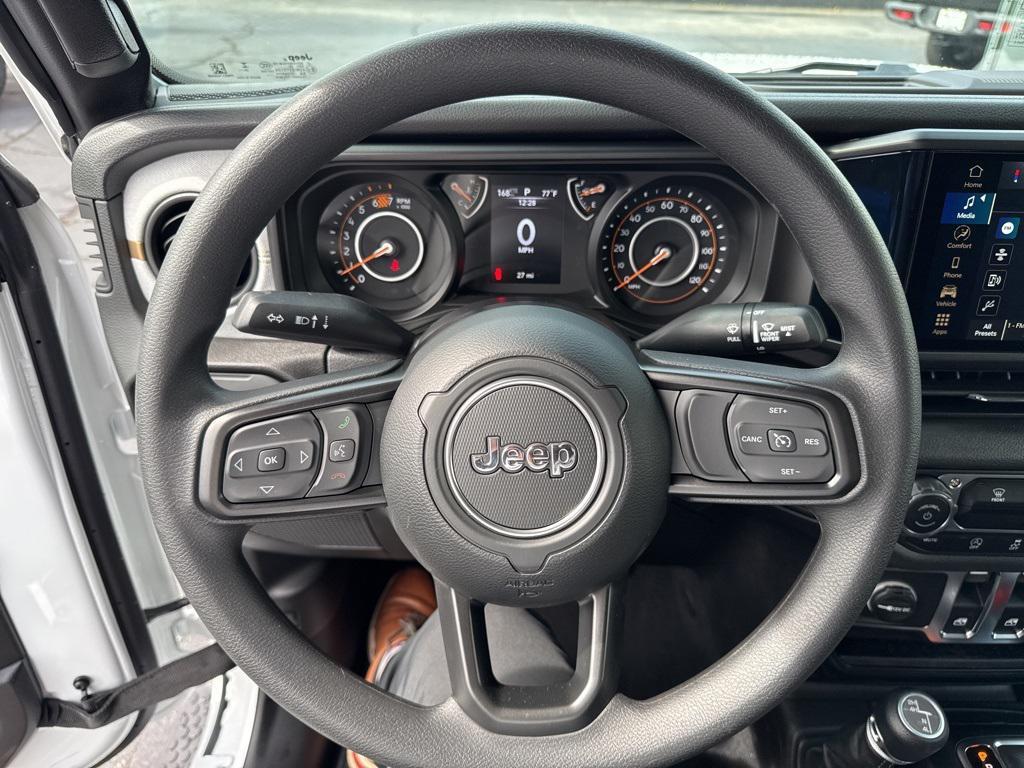 new 2026 Jeep Wrangler car, priced at $38,875