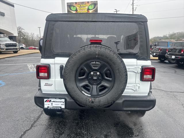 new 2025 Jeep Wrangler car, priced at $32,085