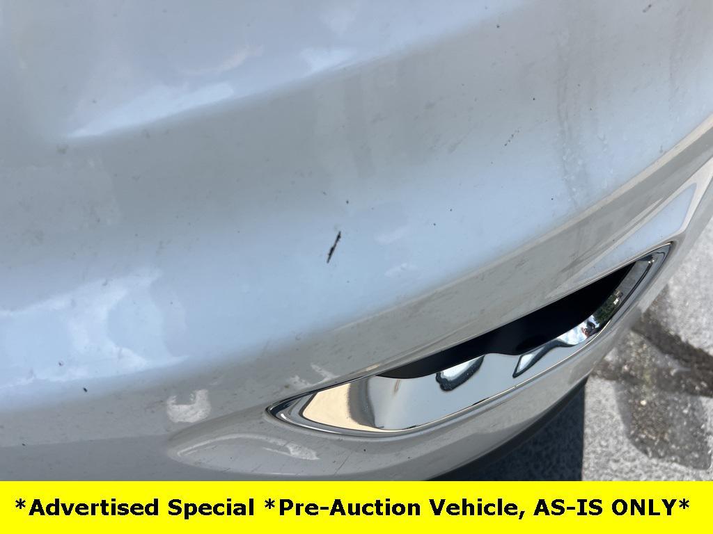 used 2018 Jeep Grand Cherokee car, priced at $10,000