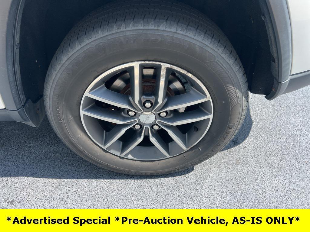 used 2018 Jeep Grand Cherokee car, priced at $10,000