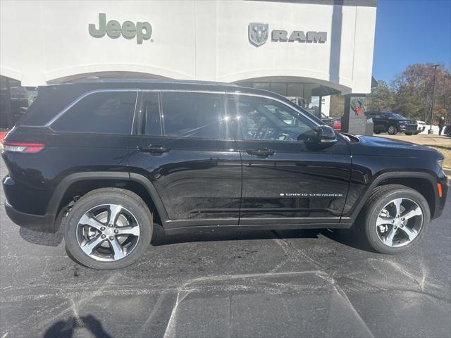 new 2024 Jeep Grand Cherokee car, priced at $62,439