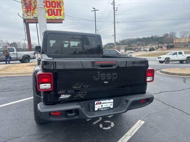 new 2025 Jeep Gladiator car, priced at $44,911