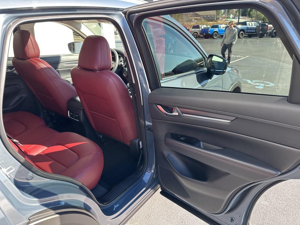 new 2025 Mazda CX-5 car, priced at $32,517