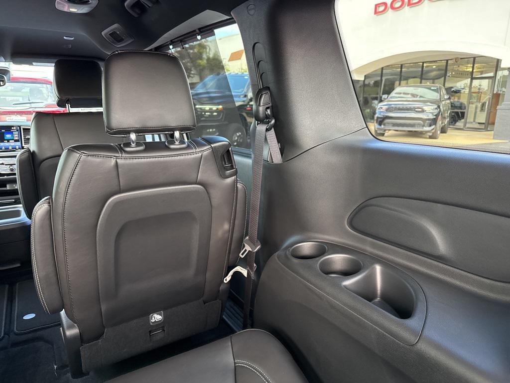 new 2026 Chrysler Pacifica car, priced at $45,100