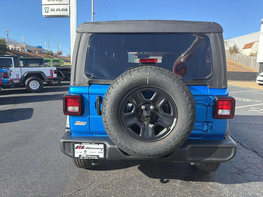 new 2026 Jeep Wrangler car, priced at $38,796