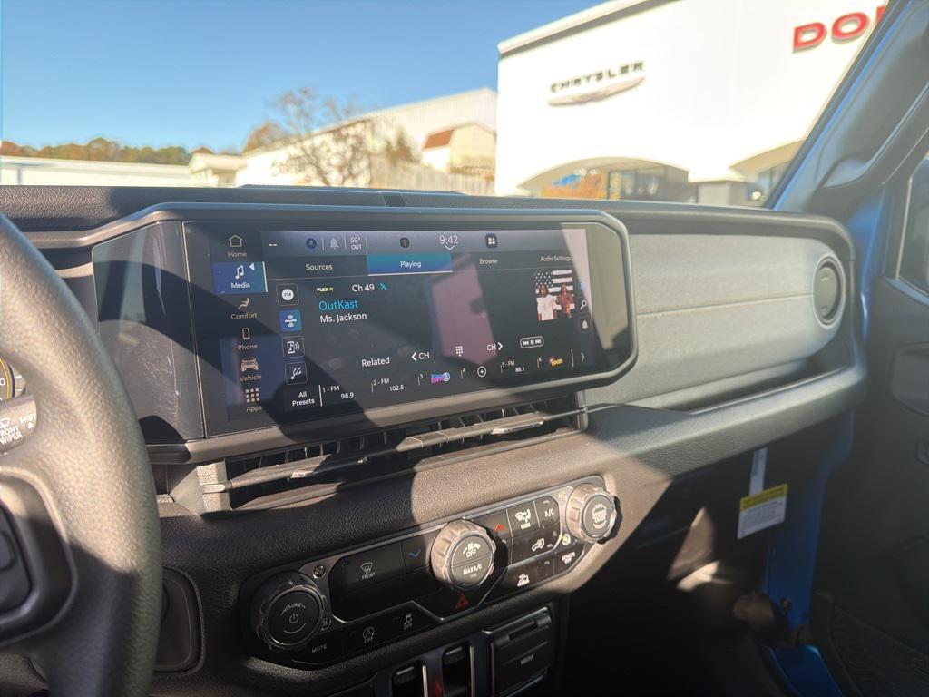 new 2026 Jeep Wrangler car, priced at $38,796