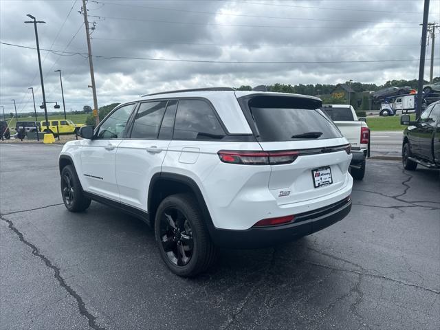 new 2024 Jeep Grand Cherokee car, priced at $40,643