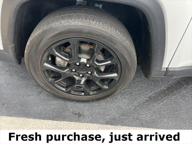 used 2022 Jeep Compass car, priced at $24,990