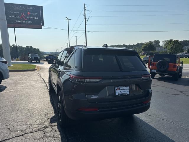 new 2025 Jeep Grand Cherokee car, priced at $46,375