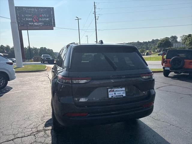new 2025 Jeep Grand Cherokee car, priced at $46,375