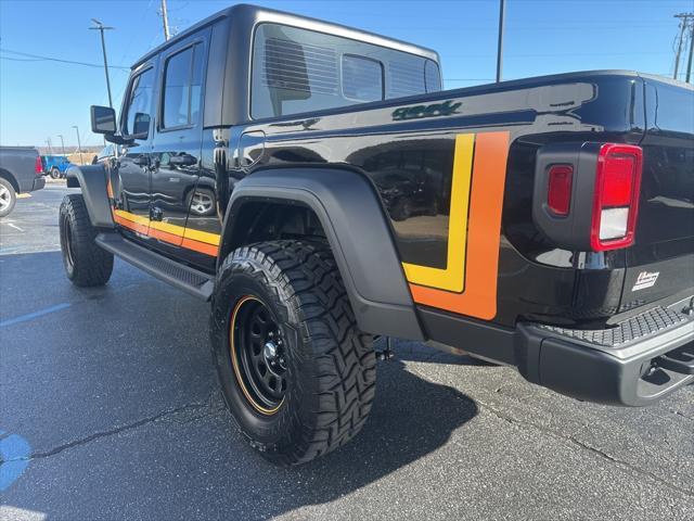 new 2025 Jeep Gladiator car, priced at $44,072