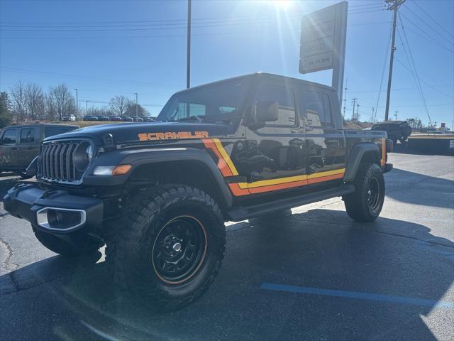 new 2025 Jeep Gladiator car, priced at $44,072