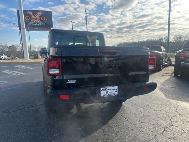 new 2025 Jeep Gladiator car, priced at $39,953