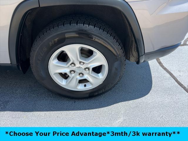 used 2016 Jeep Grand Cherokee car, priced at $17,875