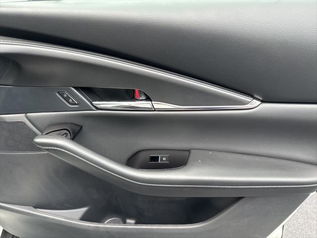 new 2025 Mazda CX-30 car