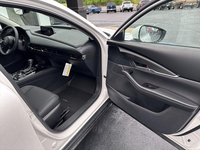new 2025 Mazda CX-30 car