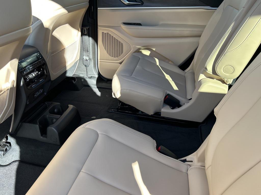 new 2025 Jeep Grand Cherokee L car, priced at $45,787