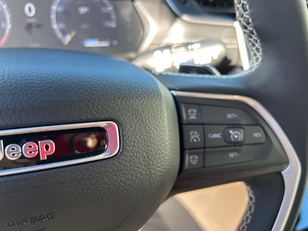 new 2025 Jeep Grand Cherokee L car, priced at $45,787