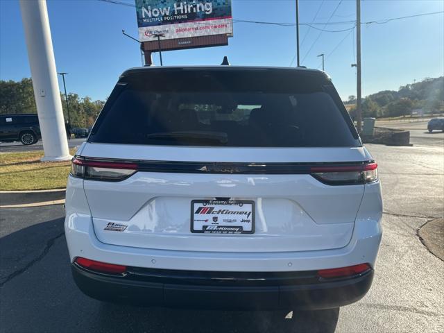 new 2025 Jeep Grand Cherokee car, priced at $43,759