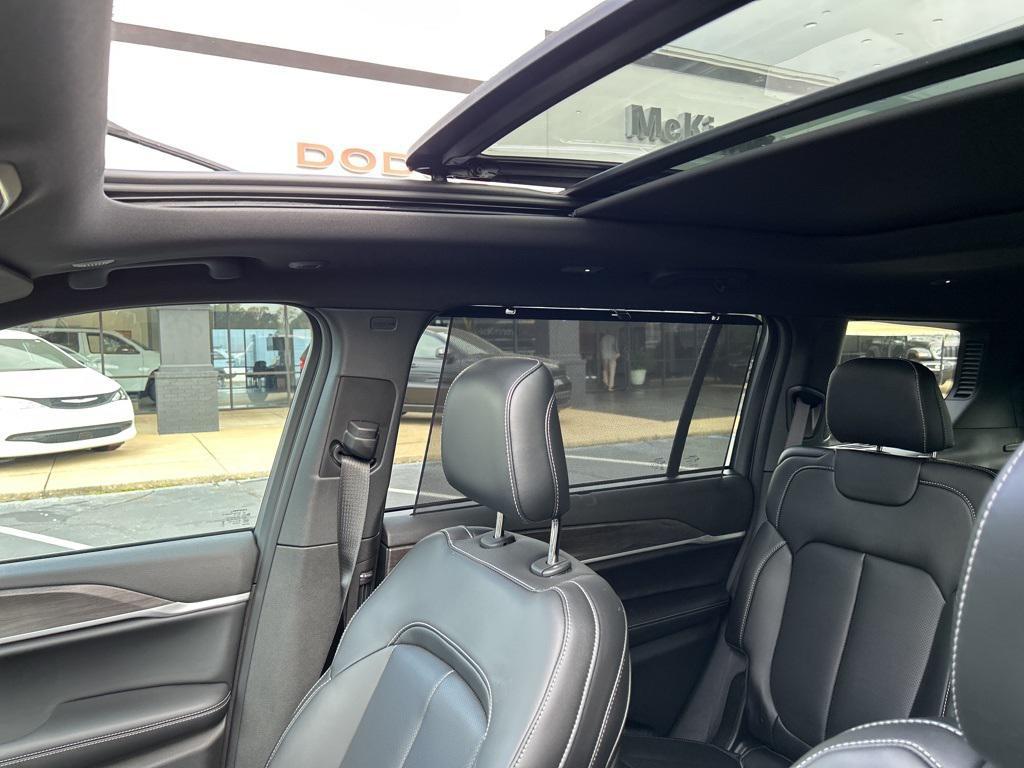 new 2025 Jeep Grand Cherokee L car, priced at $47,161