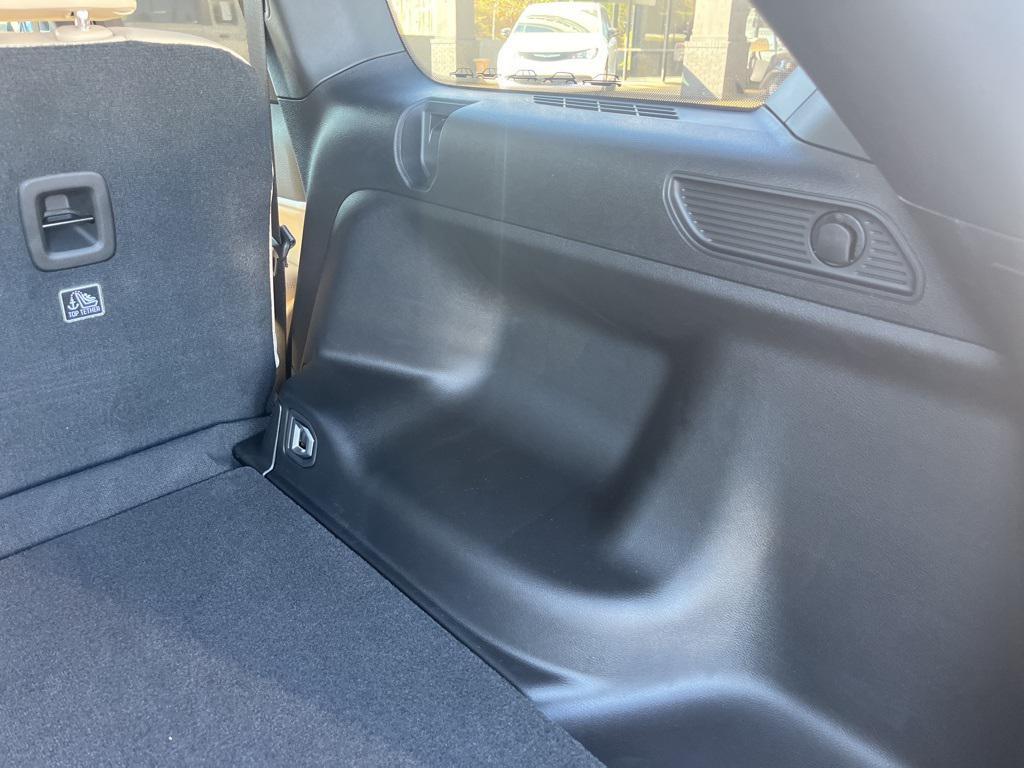 new 2025 Jeep Grand Cherokee car, priced at $49,167