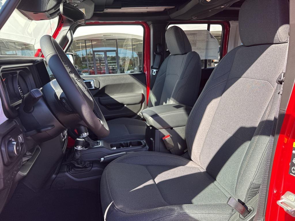 new 2026 Jeep Wrangler car, priced at $48,828