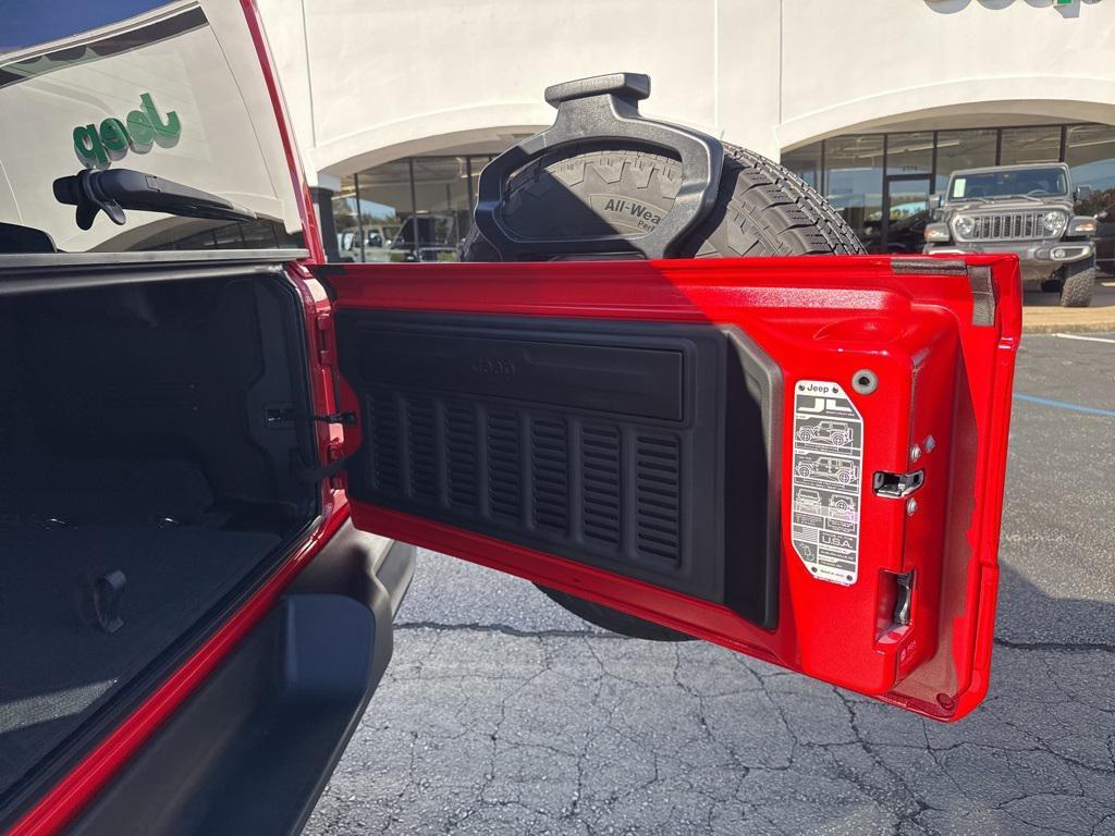 new 2026 Jeep Wrangler car, priced at $48,828