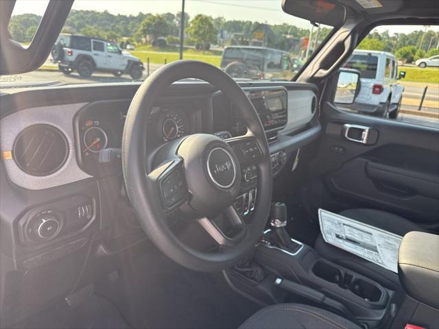 new 2025 Jeep Wrangler car, priced at $40,770