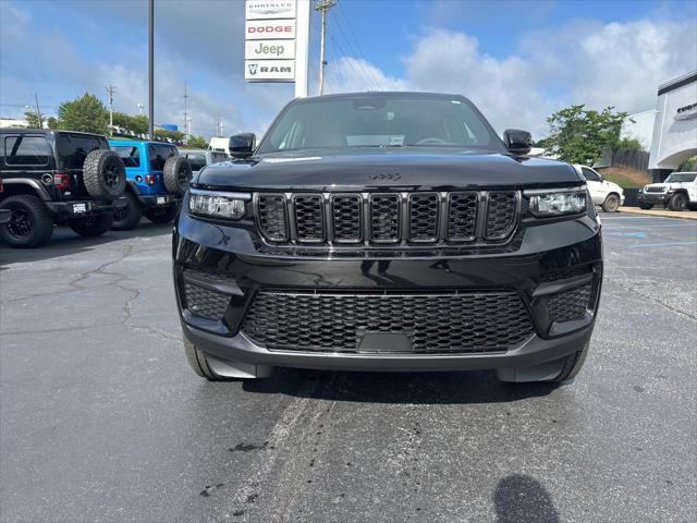 new 2024 Jeep Grand Cherokee car, priced at $41,929