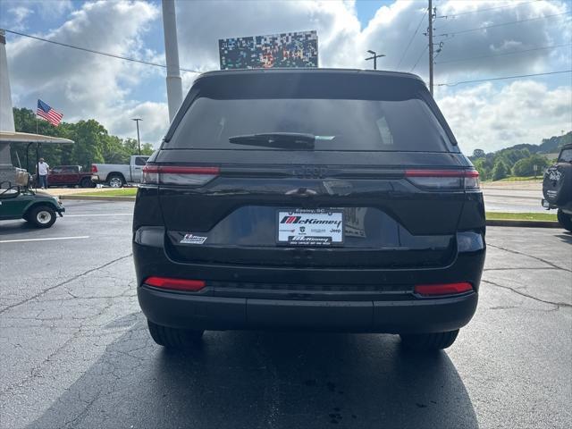 new 2024 Jeep Grand Cherokee car, priced at $41,929