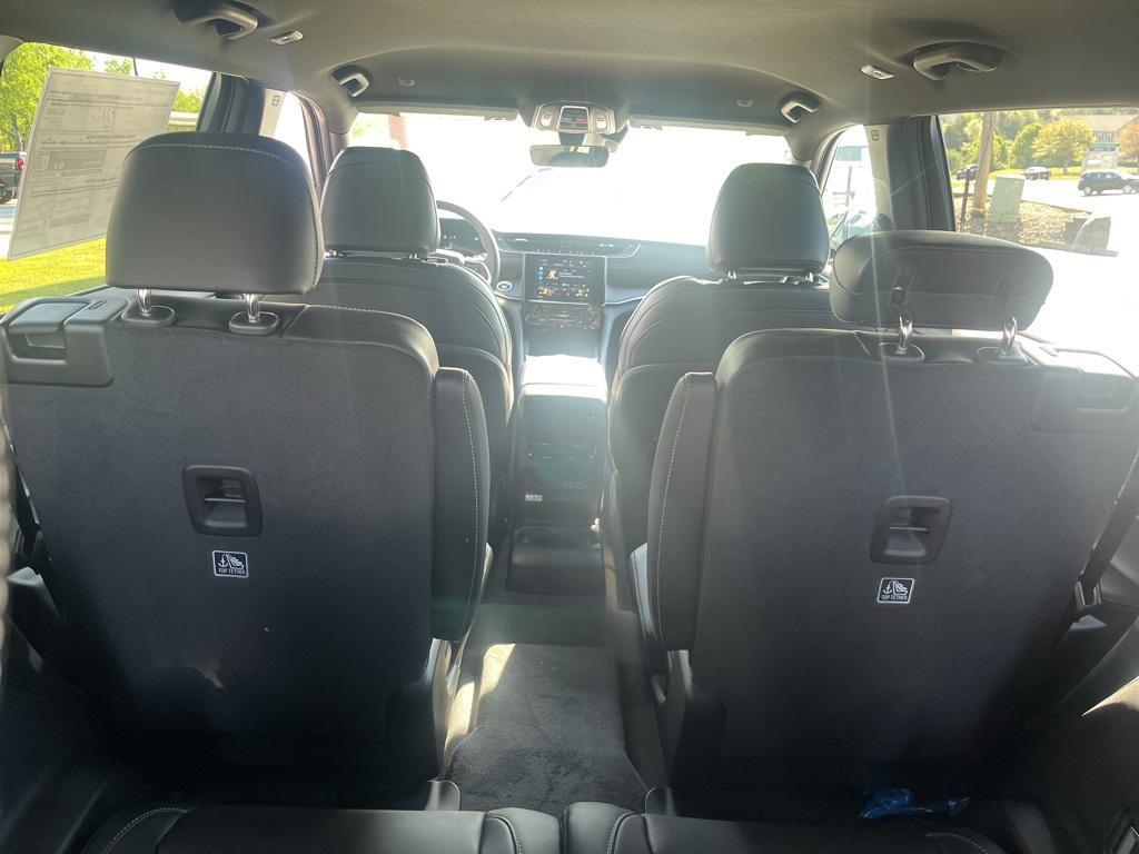 new 2025 Jeep Grand Cherokee L car, priced at $41,758