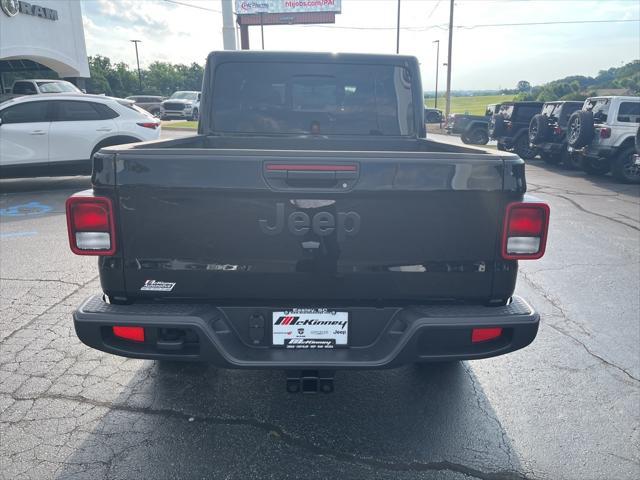 new 2024 Jeep Gladiator car, priced at $44,158