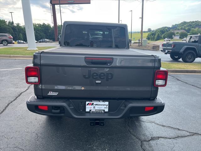 new 2024 Jeep Gladiator car, priced at $45,054