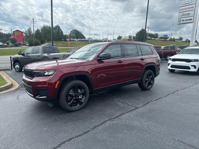 new 2024 Jeep Grand Cherokee L car, priced at $43,389