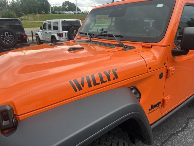new 2025 Jeep Wrangler car, priced at $53,580