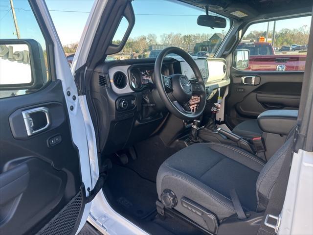 new 2025 Jeep Wrangler car, priced at $32,085
