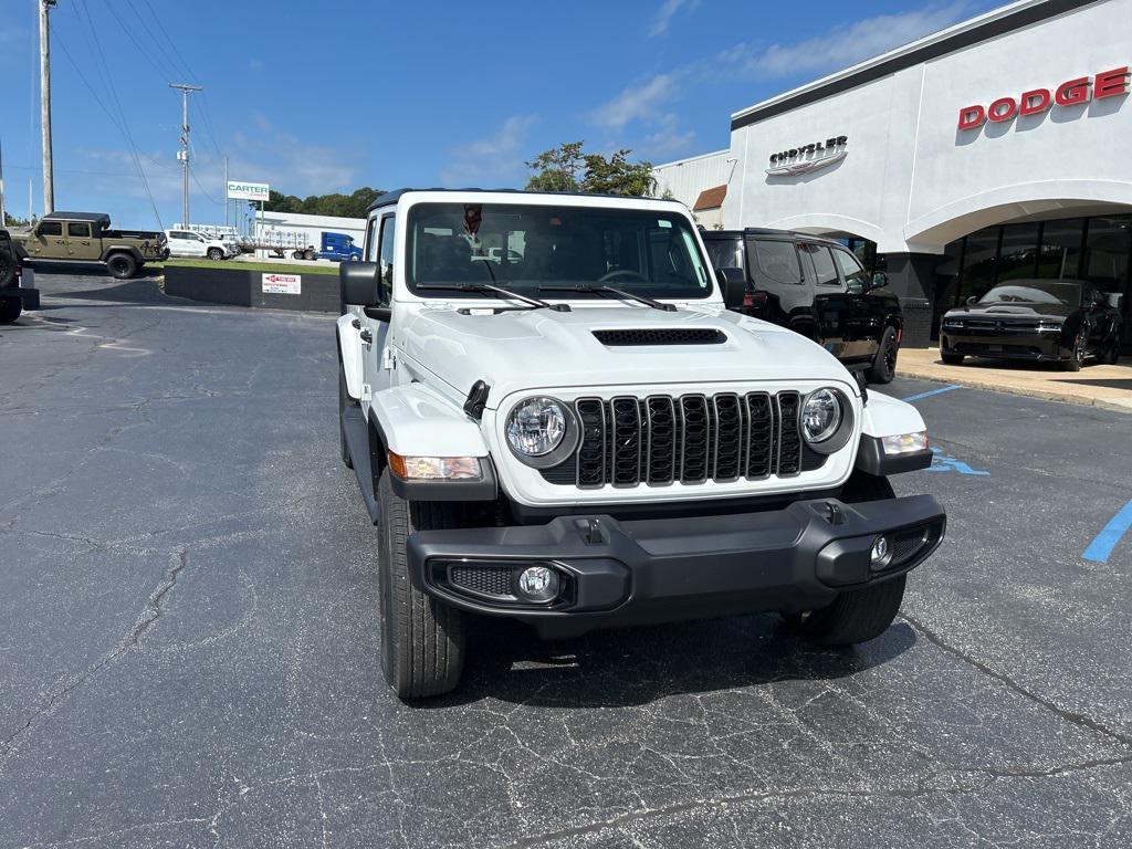 new 2025 Jeep Gladiator car, priced at $42,482