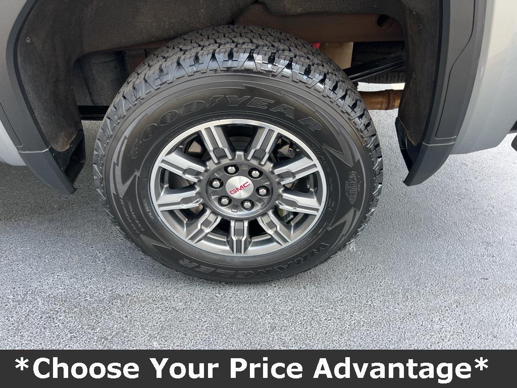 used 2024 GMC Sierra 1500 car, priced at $55,200