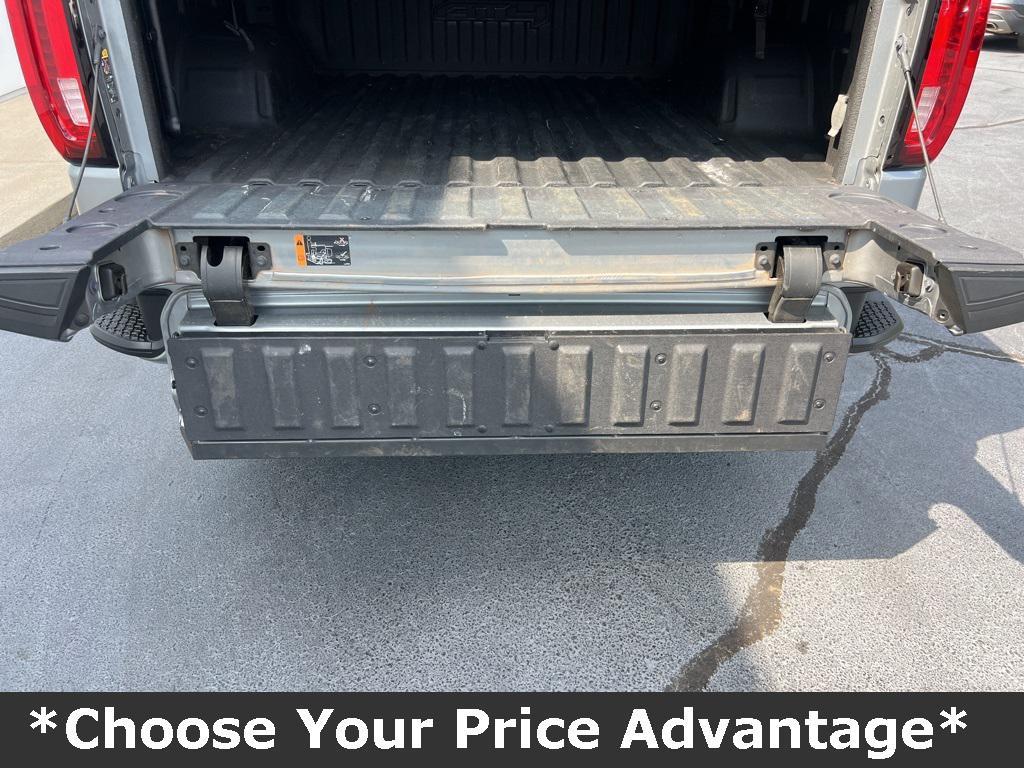 used 2024 GMC Sierra 1500 car, priced at $55,200