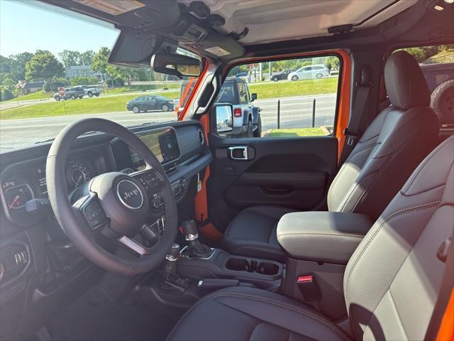 new 2025 Jeep Gladiator car, priced at $48,985