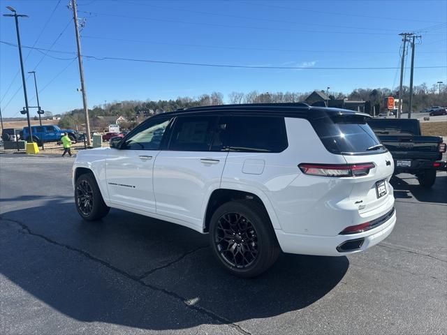 new 2025 Jeep Grand Cherokee L car, priced at $62,332