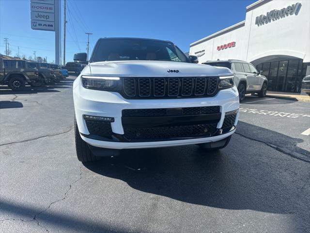 new 2025 Jeep Grand Cherokee L car, priced at $62,332