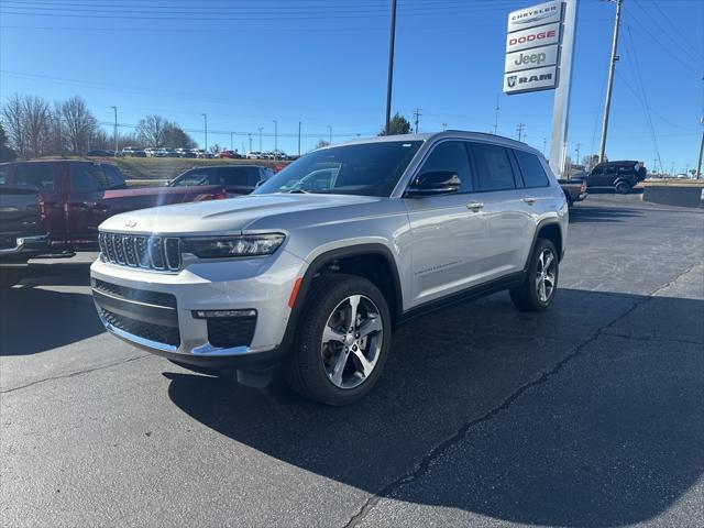 new 2025 Jeep Grand Cherokee L car, priced at $51,177