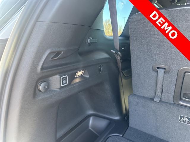 new 2025 Jeep Grand Cherokee L car, priced at $47,255
