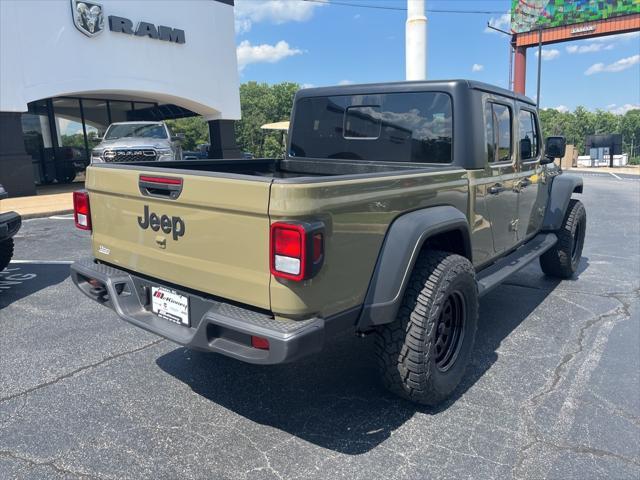 new 2025 Jeep Gladiator car, priced at $42,667