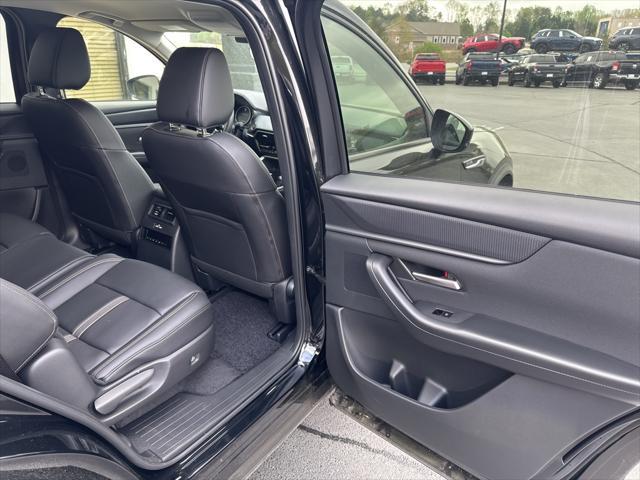 new 2025 Mazda CX-90 car