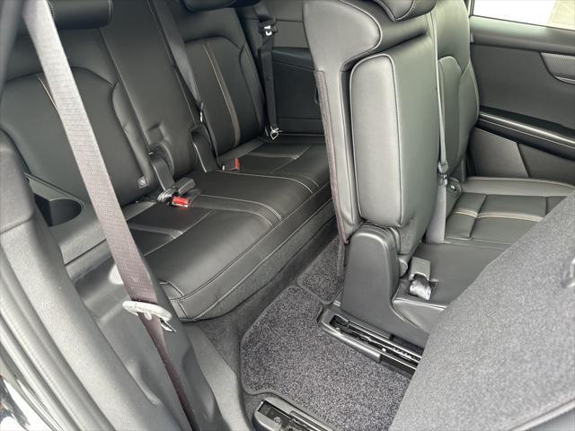 new 2025 Mazda CX-90 car
