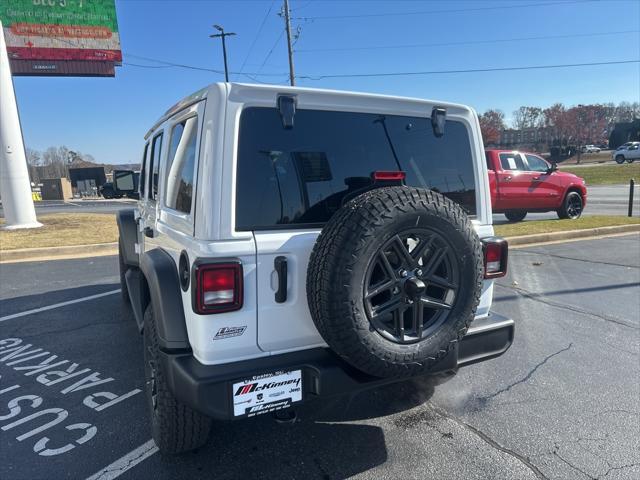 new 2025 Jeep Wrangler car, priced at $44,601